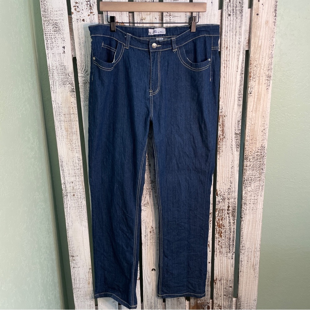 Hee by Heevica Straight Leg Jeans Women 14 Dark Blue High Rise Embellished Bling - Picture 3 of 8